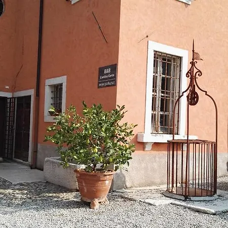 L'antica Corte 住宿加早餐酒店 拉齐塞
